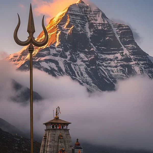 Kedarnath Jyotirlinga Temple Wall Art